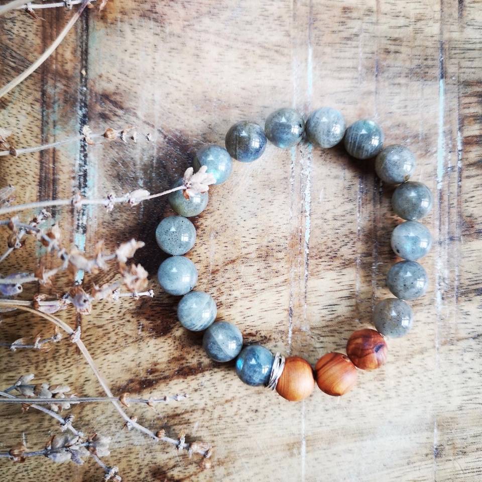Labradorite & Cypress Burl Diffuser Bracelet ~ 10mm
